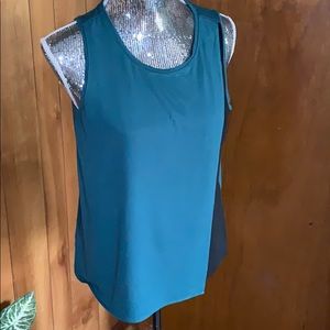 WHBM - Woman’s sleeveless blouse